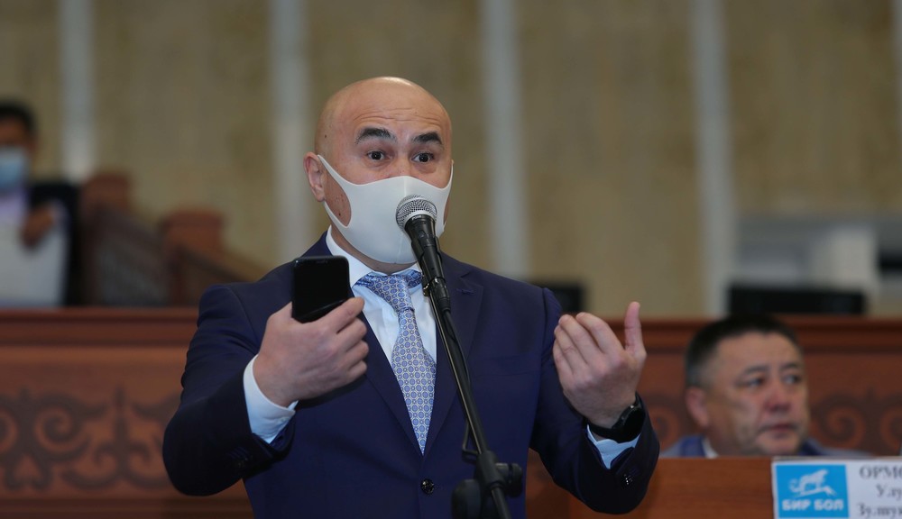 Депутат Алтынбек Сулайманов