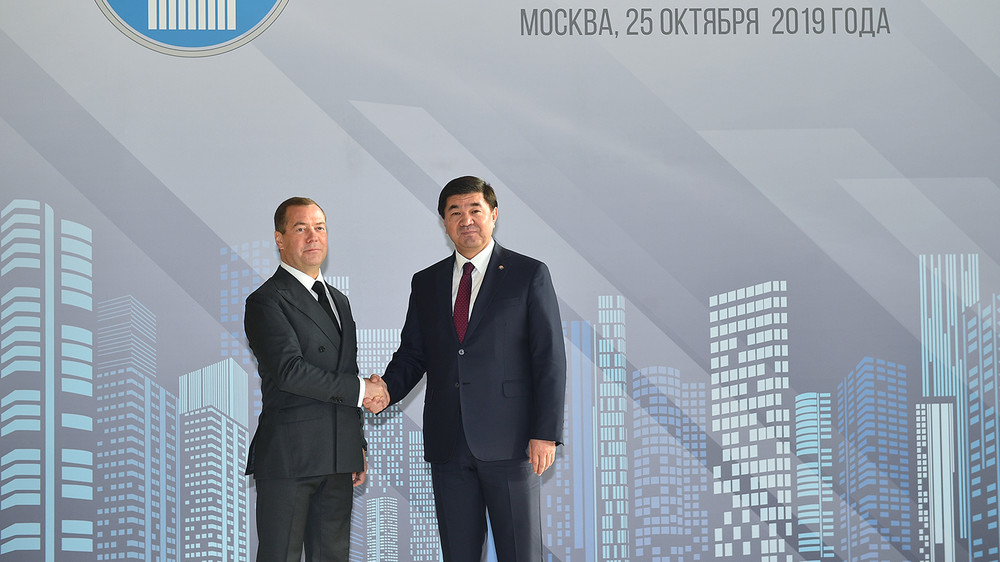 Дмитрий Медведев и Мухаммедкалый Абылгазиев