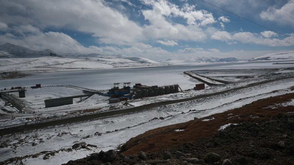 Кумтөр кени