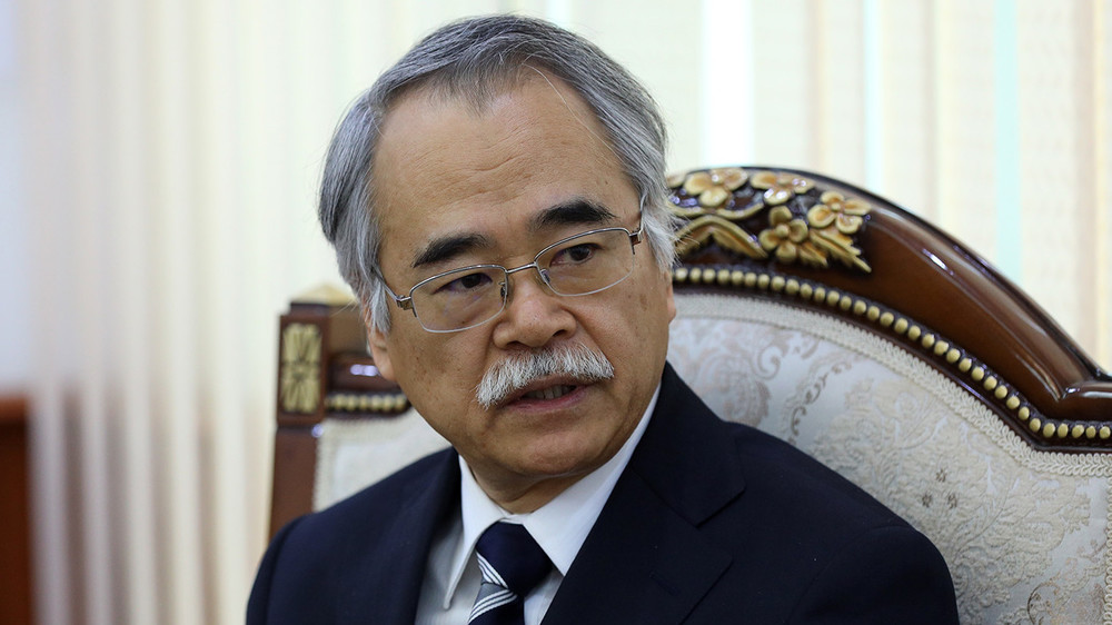 Есихиро Ямамуро