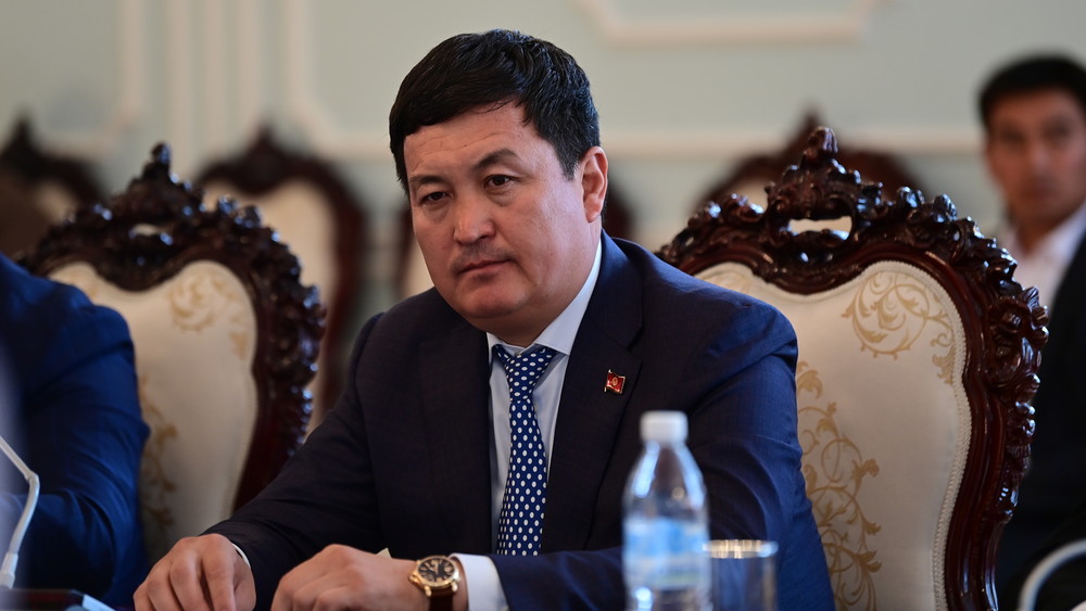 Депутат Жусупбек Коргонбай Уулу