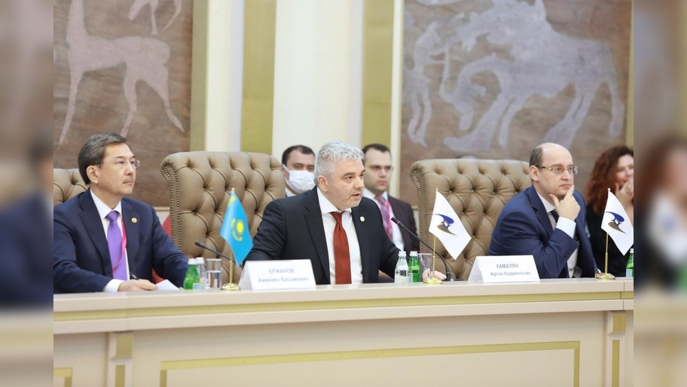 Артак Камалян