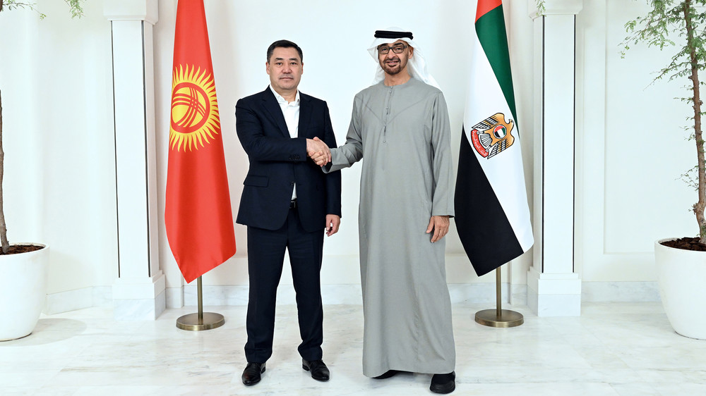Президенттер Садыр Жапаров менен Мухаммед бин Заед аль Нахайян