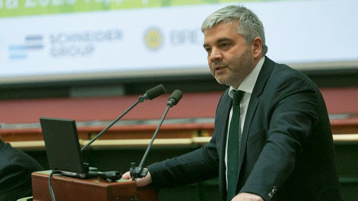 Артак Камалян