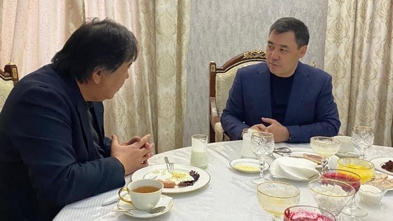 Шайырбек Абдырахмандын Фейсбуктагы баракчасынан алынды