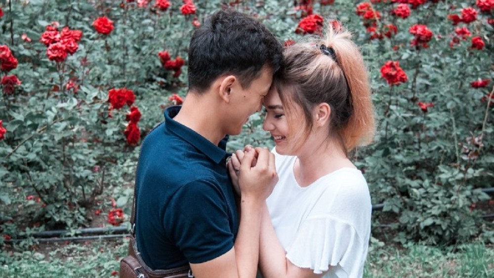 Мирбек жана Сабрина