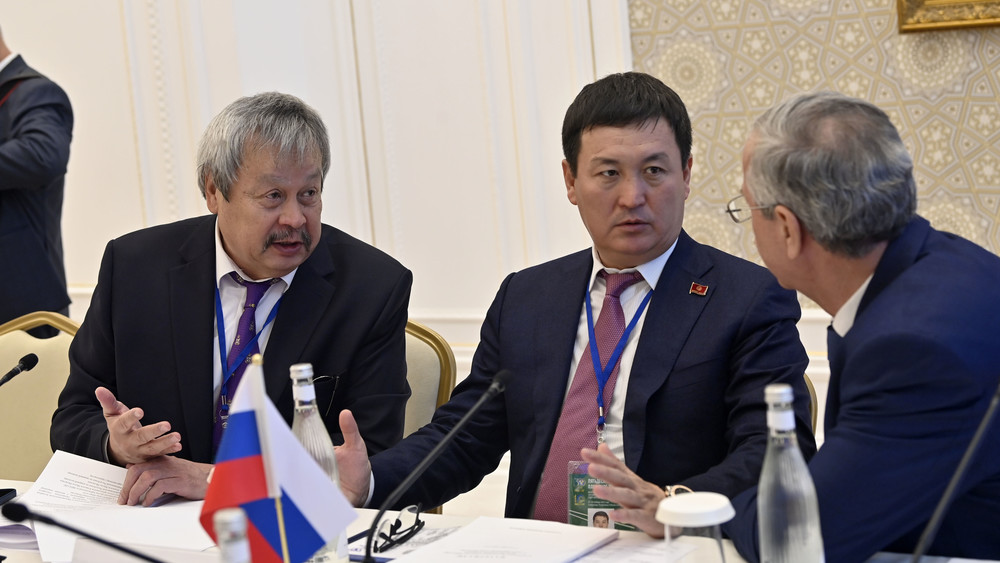 Арсланбек Малиев и Жусупбек Коргонбай уулу