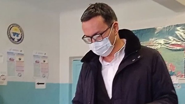 Элдар Абакиров