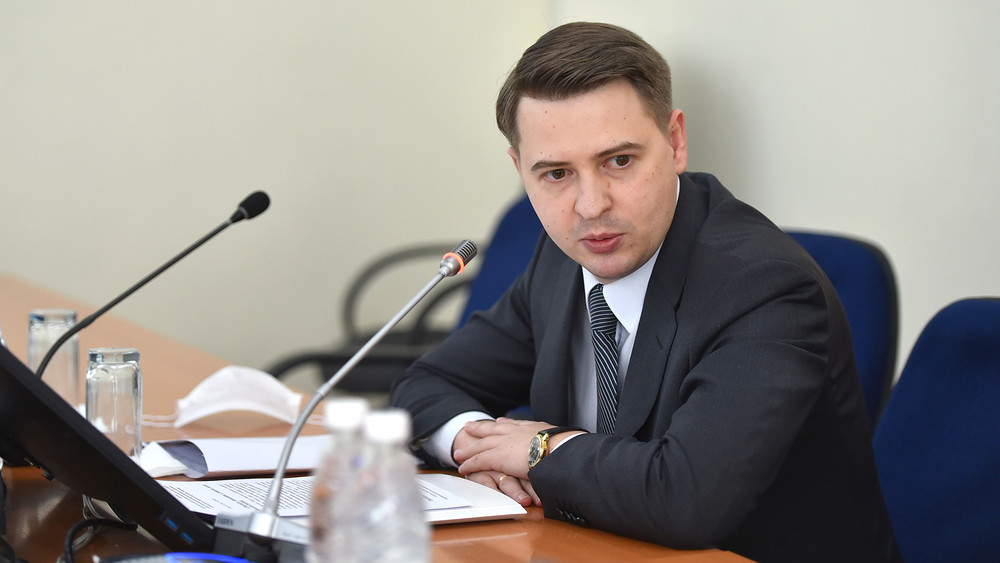 Артем Новиков