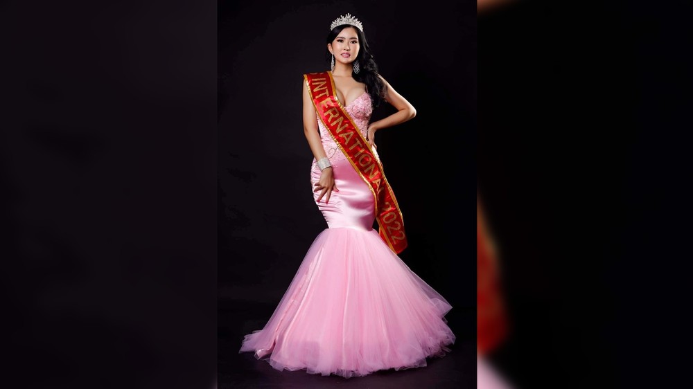 Б.Номин-Эрдэнэ