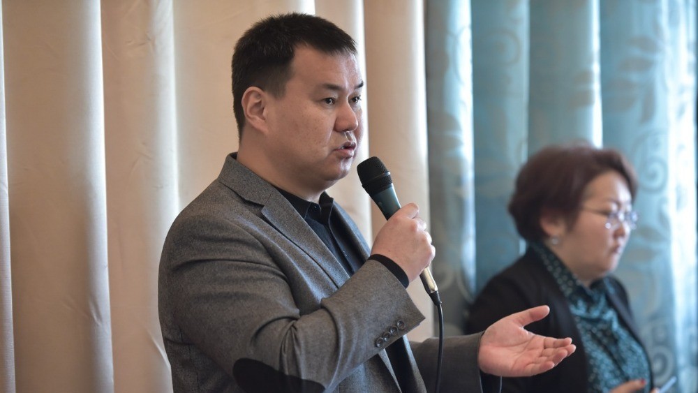 Токтосун Султанов