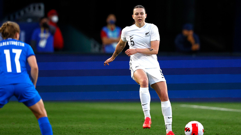 Мейкайла Мур