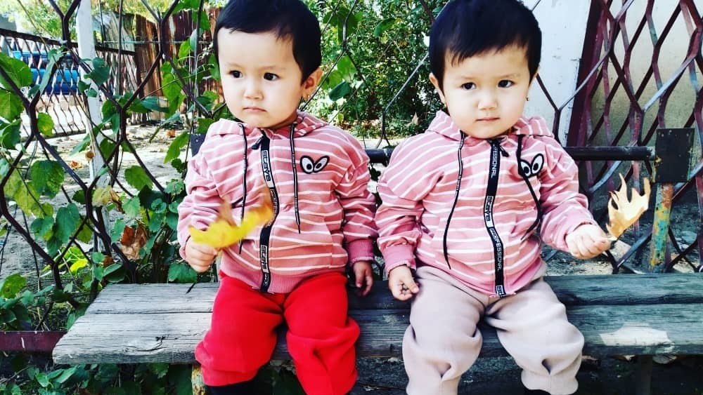 Аяна и Раяна Таалайбековы