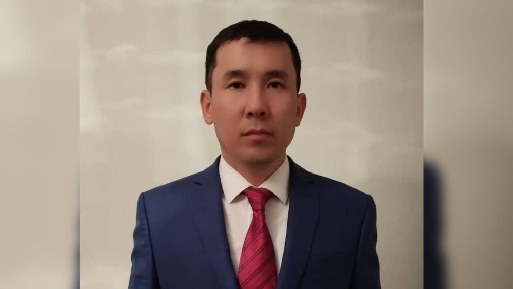 Алишер Асанов