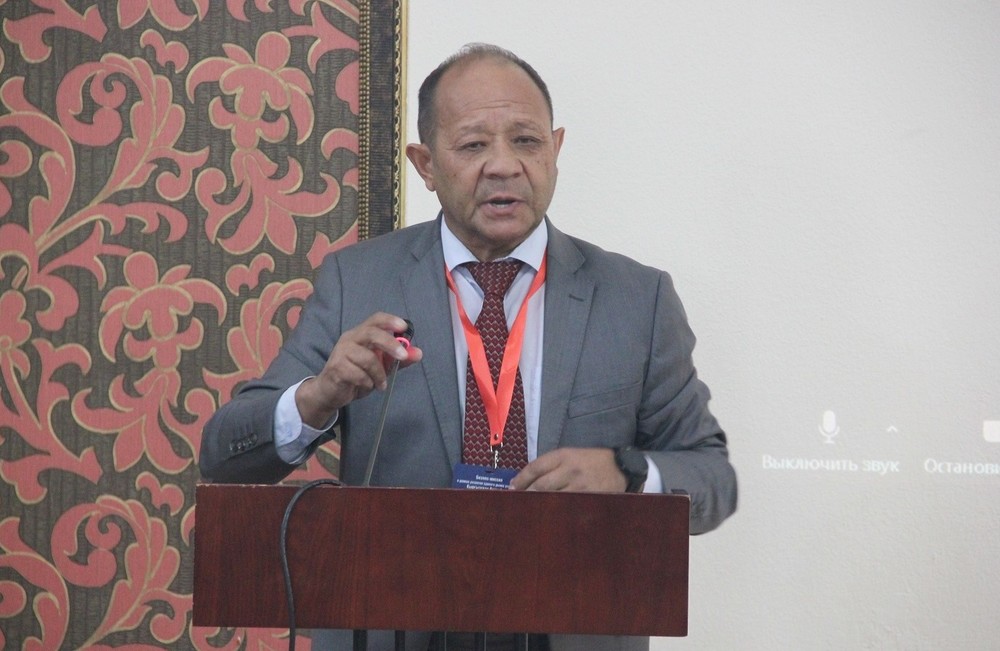 Анвар Абдраев