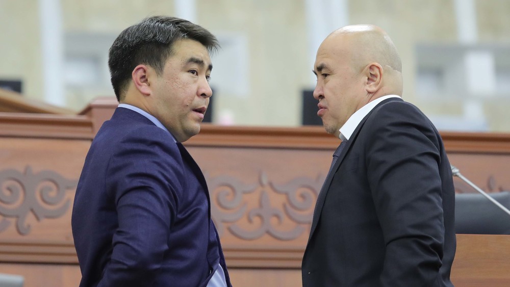 Жанар Акаев жана Алтынбек Сулайманов