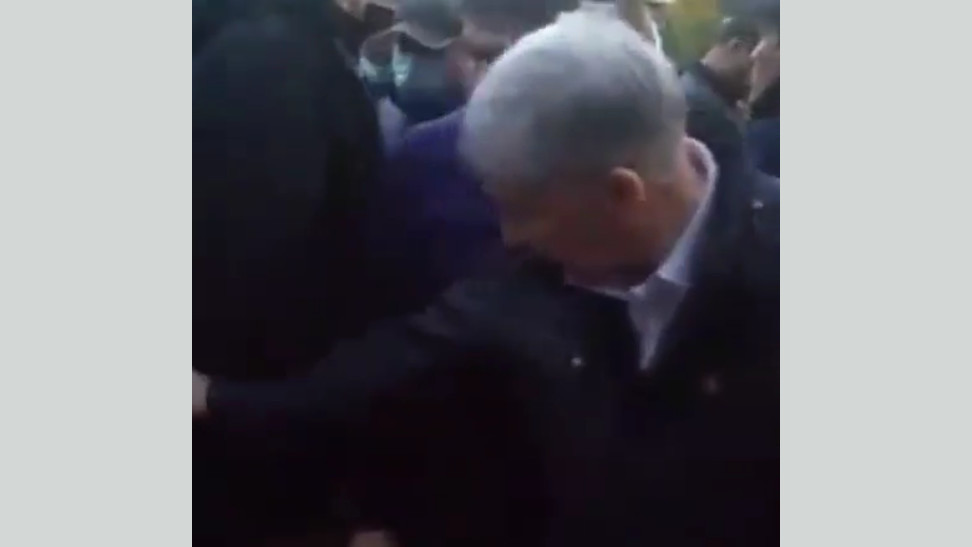 Алмазбек Атамбаев