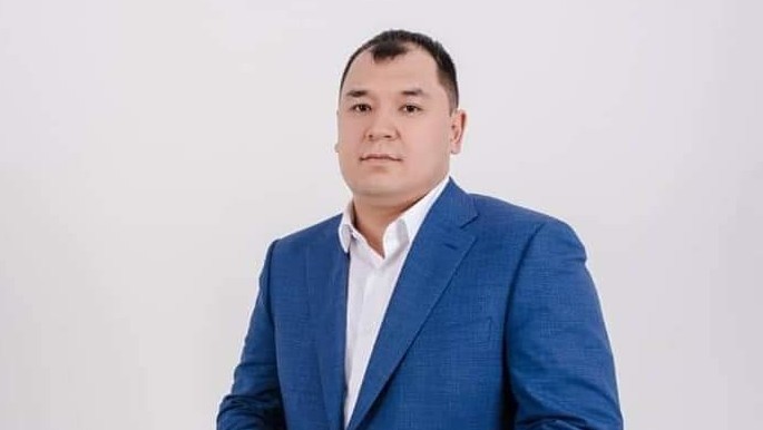 Улан Бакасов