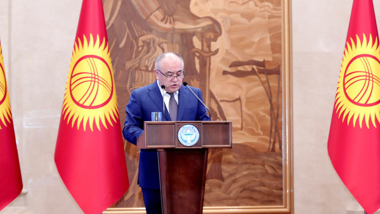 Өмүрбек Текебаев