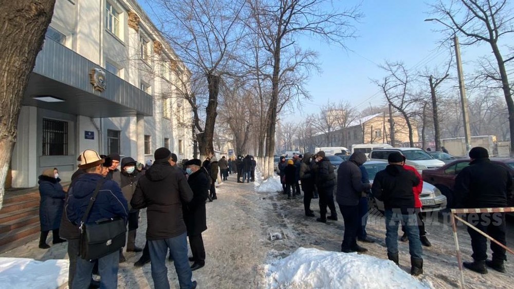Сторонники Абдиля Сегизбаева