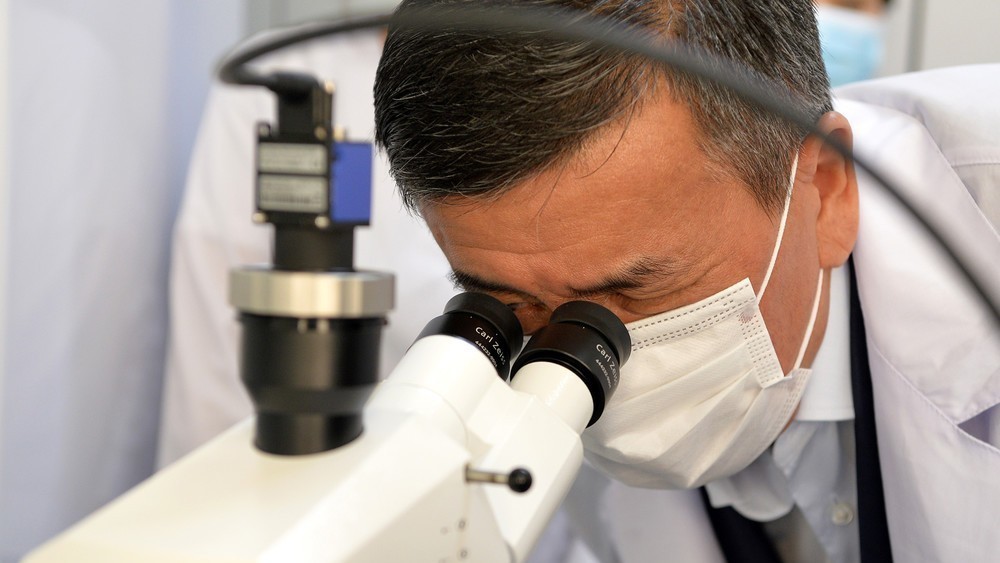 Сооронбай Жээнбеков