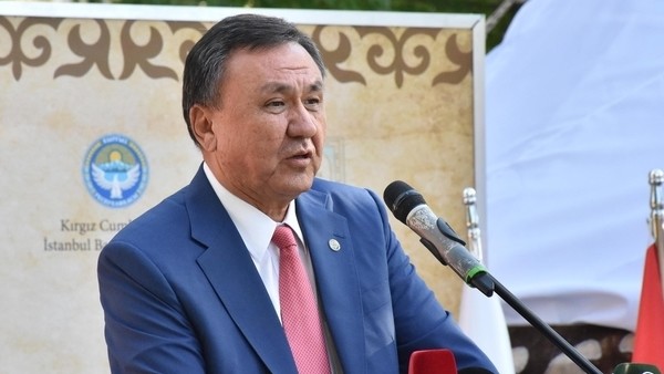 Кубанычбек Омуралиев