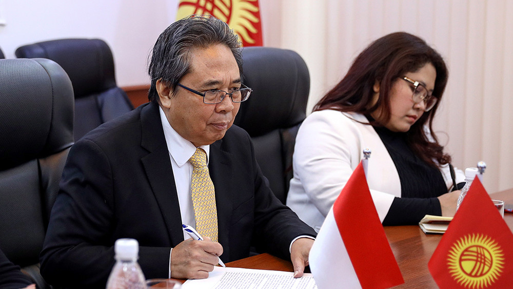 Посол Индонезии Анак Агунг Где Алит Сантика