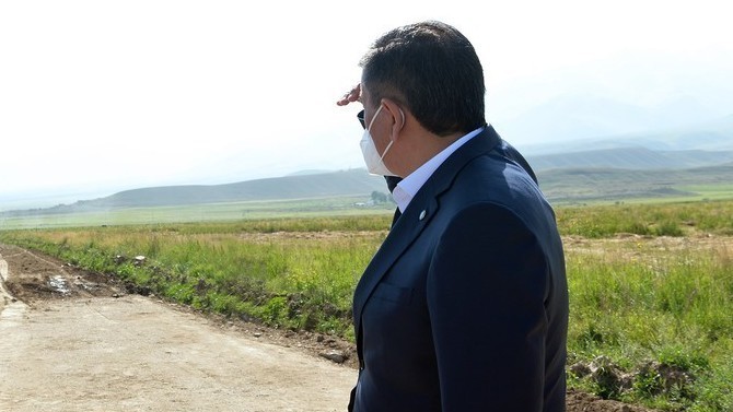 Сооронбай Жээнбеков