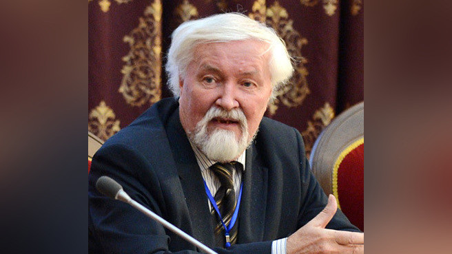 Юлий Худяков