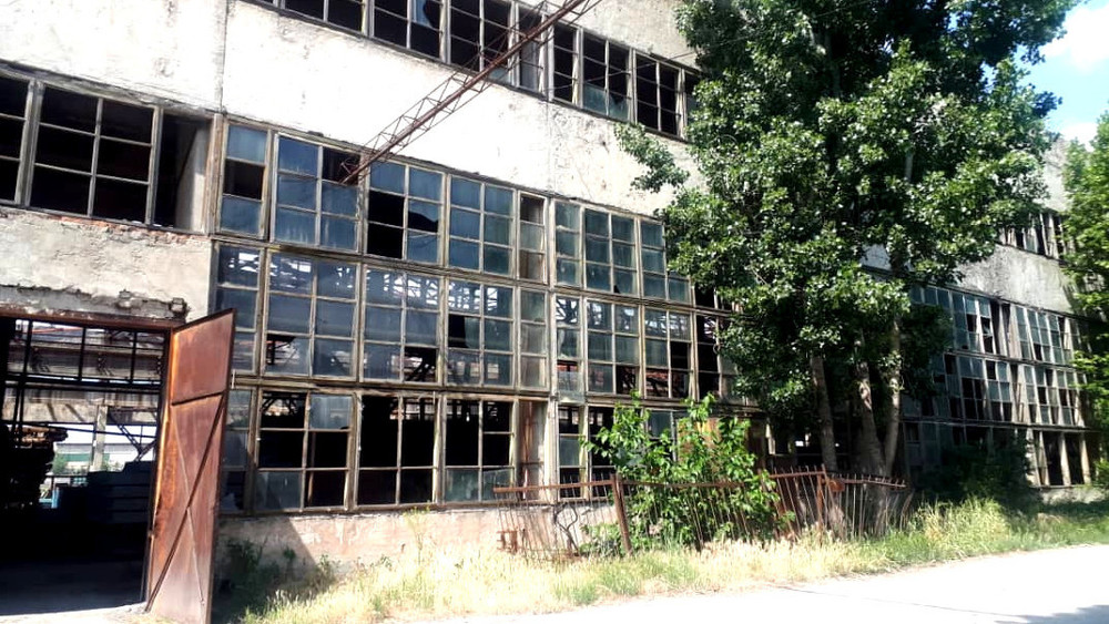 Завод в городе Жалал-Абад