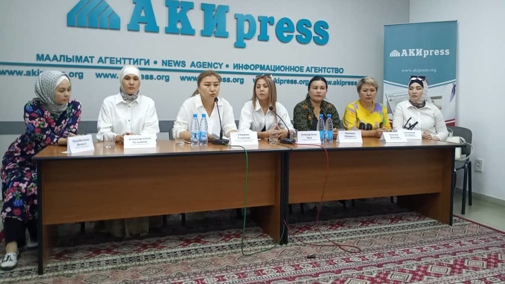 «Ош» базардагы соодагерлер