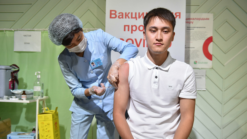 Сын президента Рустам Жапаров