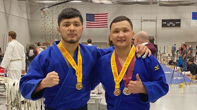 Алмаз Жумабаев Дастан Аттокуров