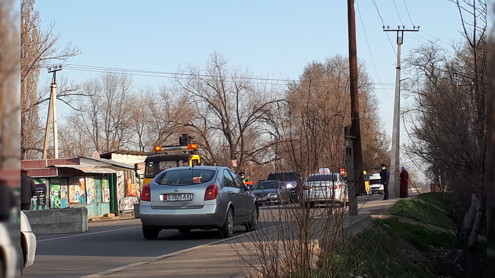 Блокпост на улице Осмонкула (пересечение с БЧК)