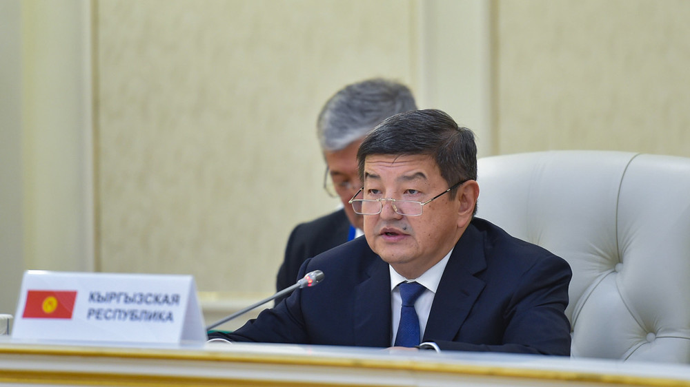 глава кабмина Акылбек Жапаров