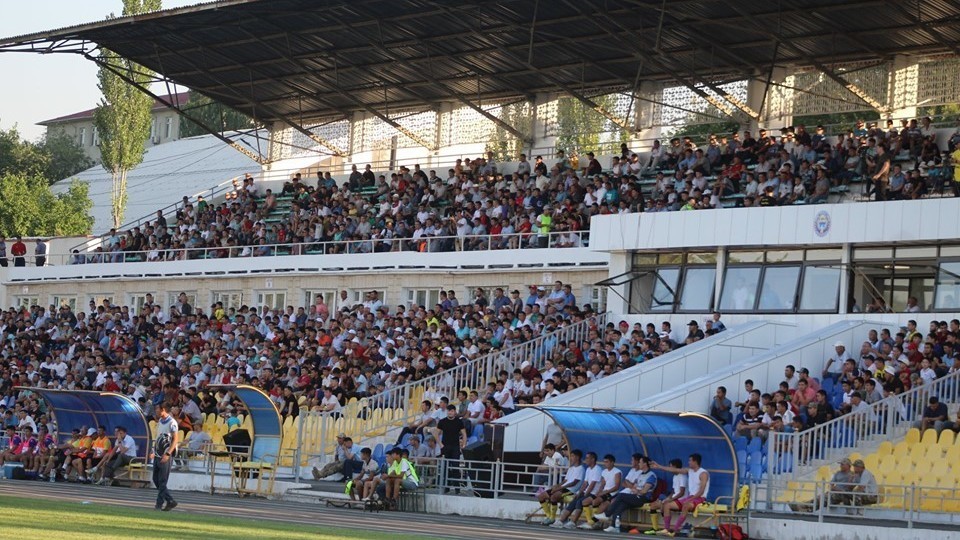 Стадион имени Ахматбека Суюмбаева