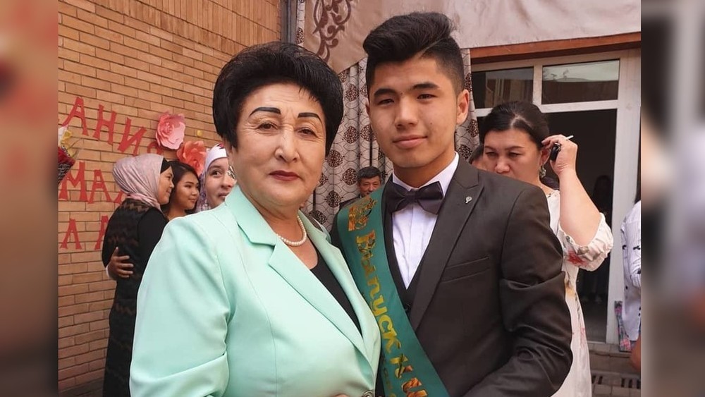 Гүлшайыр Садыбакасова уулу менен