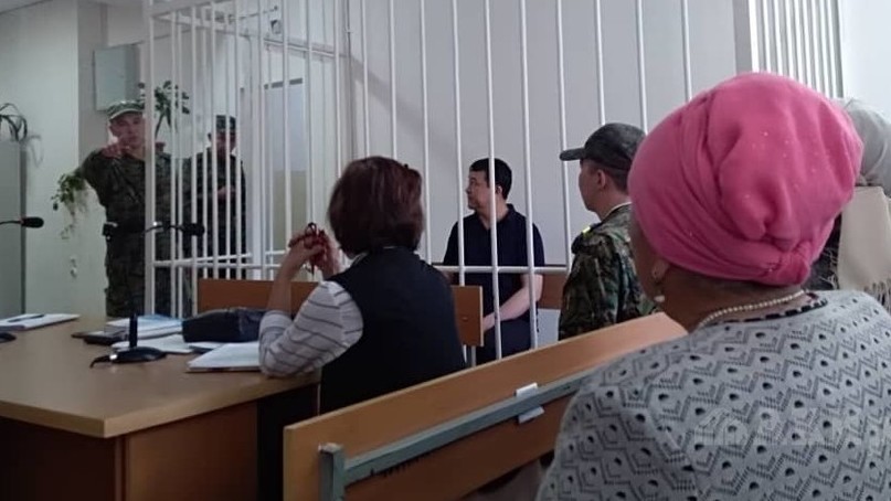 Фото из судебного зала