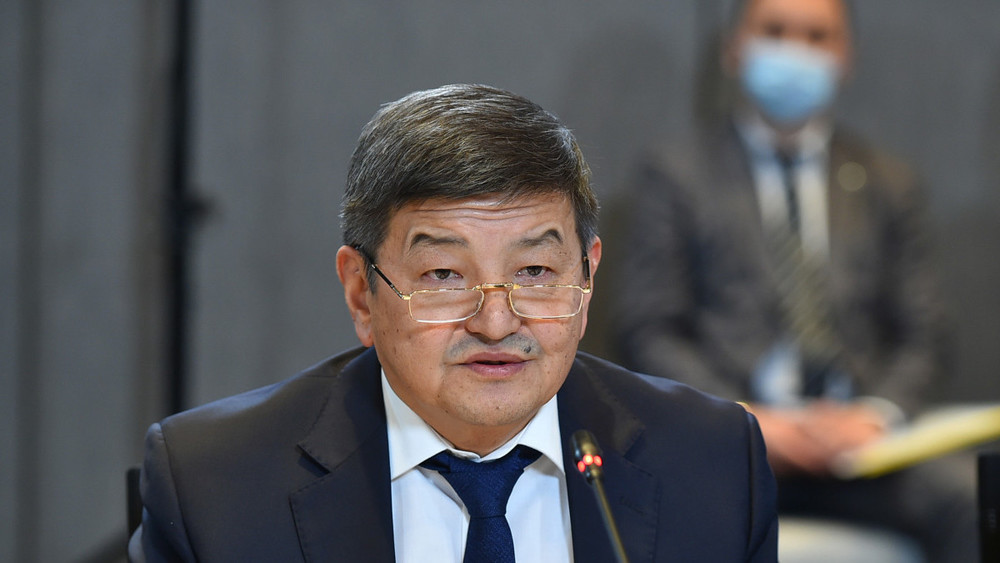 Председатель Кабмина Акылбек Жапаров