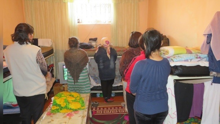 Женская камера