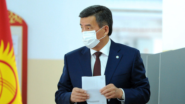 4-октябрь. Парламенттик шайлоо учурундагы сүрөт