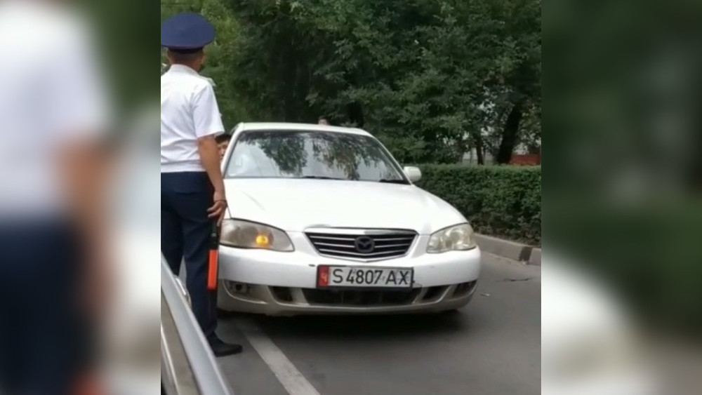 Автомашина, которую не пропускал сотрудник УОБДД
