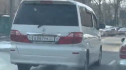 «Тойота» с абхазскими номерами. Видео
