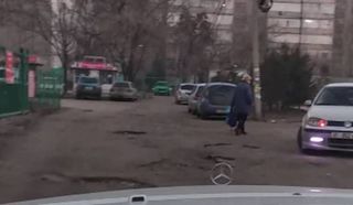 Мэрия включит ремонт дороги во дворах Востока-5 в план мероприятий 2019 года
