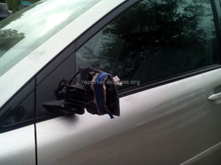 Самодельное зеркало заднего вида :)