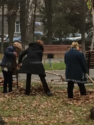 Предприятие не разделяет своих сотрудников по половому признаку, на работах с повышенной физнагрузкой работают мужчины, - «Тазалык»