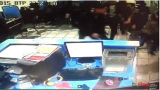 Видеокамера компьютерного клуба в Оше зафиксировала землетрясение, произошедшее 17 ноября, в 23:26, - читатель <b><i>(видео)</i></b>