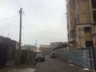Строительство многоэтажки на пересечении проспекта Айтматова и Южной магистрали угрожает безопасности людей, живущих по соседству, - читатель (фото)