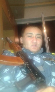 Сотрудники милиции не перестают удивлять фотографиями с оружием Сотрудники милиции не перестают удивлять фотографиями с оружием