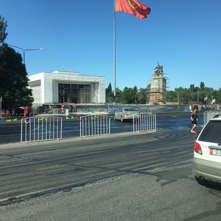 На площади Ала-Тоо идет реконструкция участка проспекта Чуй <i>(фото)</i>
